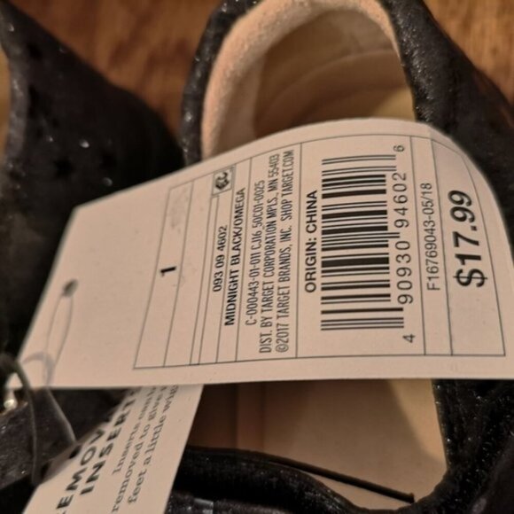 CAT & Jack Girls' Omega Ballet Flats, Sz 1 & sz 5 black sparkly stars - Picture 10 of 11